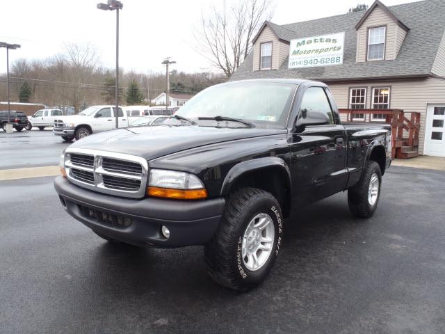 Photo of 2004 Dodge Dakota