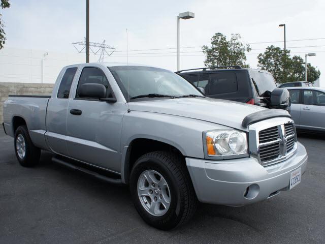 Photo of 2007 Dodge Dakota