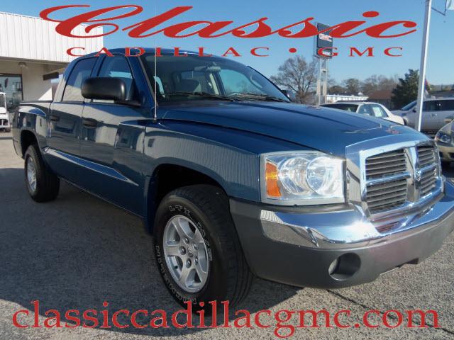 Photo of 2005 Dodge Dakota