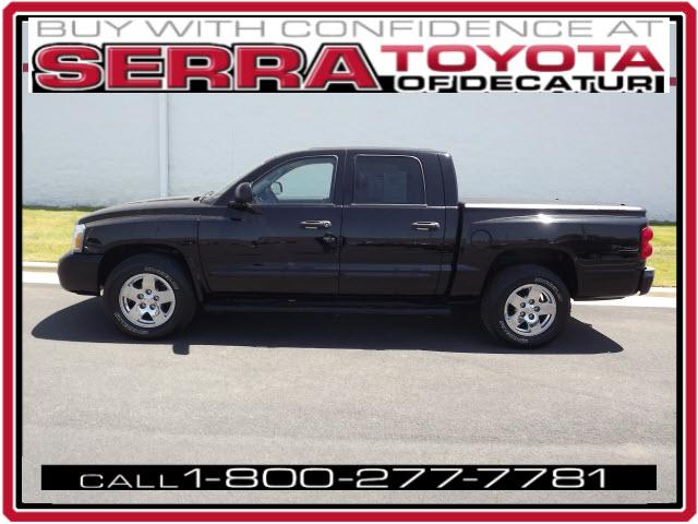 Photo of 2005 Dodge Dakota