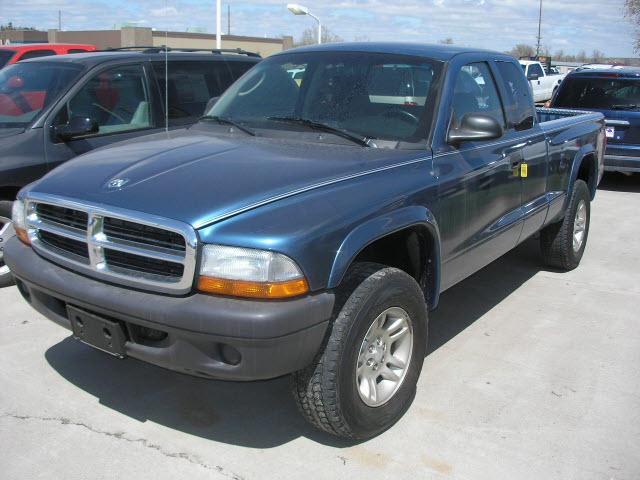 Photo of 2004 Dodge Dakota