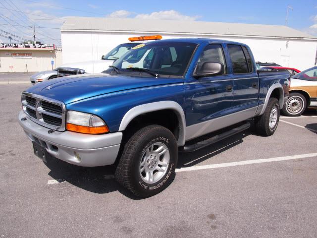 Photo of 2003 Dodge Dakota
