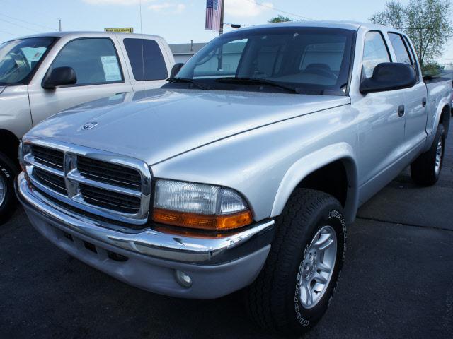 Photo of 2004 Dodge Dakota