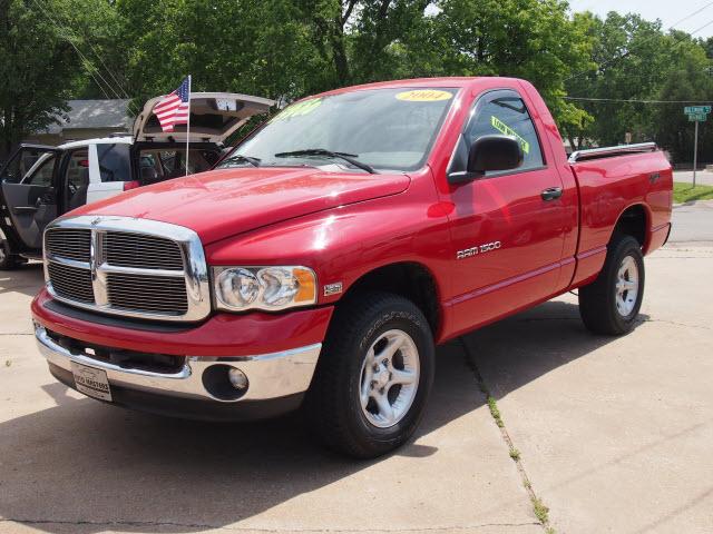 Photo of 2004 Dodge Ram 1500
