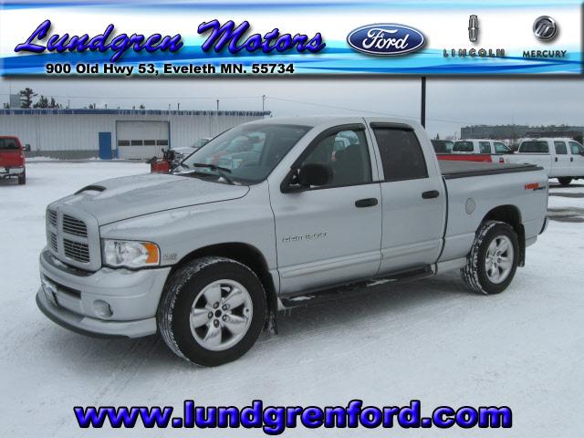 Photo of 2004 Dodge Ram 1500