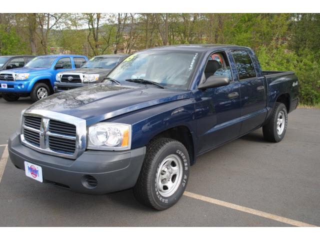 Photo of 2005 Dodge Dakota