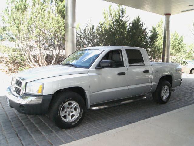 Photo of 2005 Dodge Dakota