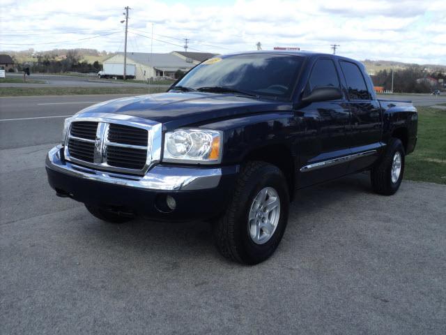 Photo of 2005 Dodge Dakota