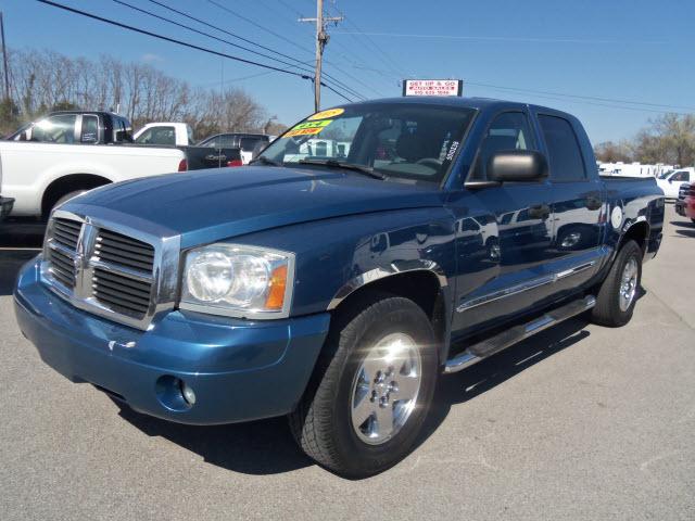 Photo of 2005 Dodge Dakota