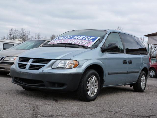 Photo of 2005 Dodge Caravan