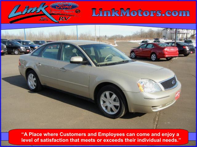 Photo of 2005 Ford Five Hundred