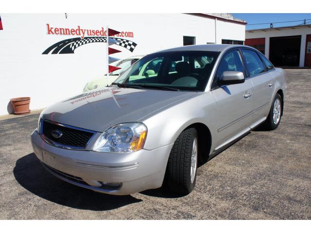 Photo of 2006 Ford Five Hundred