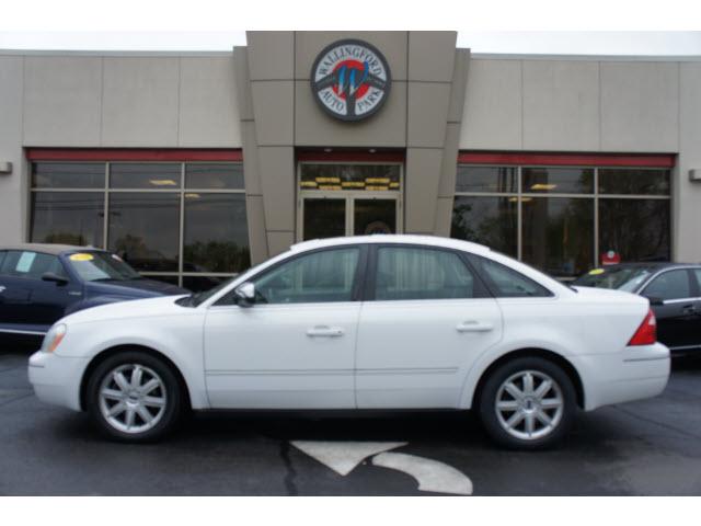 Photo of 2005 Ford Five Hundred