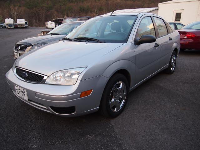 Photo of 2005 Ford Focus