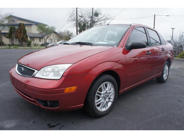 Photo of 2005 Ford Focus