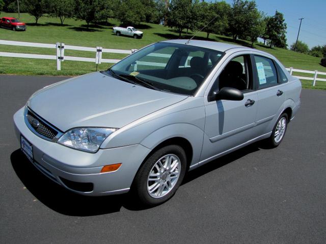 Photo of 2005 Ford Focus