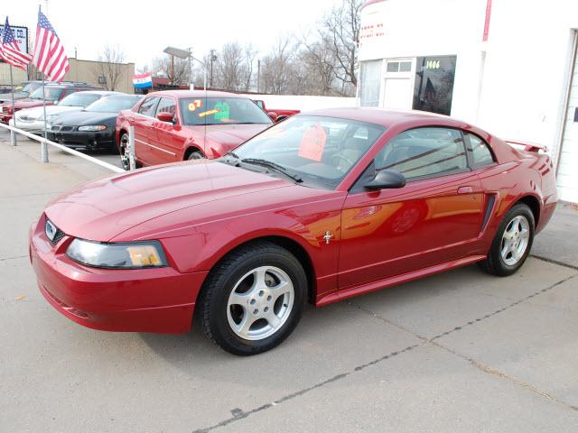 Photo of 2003 Ford Mustang