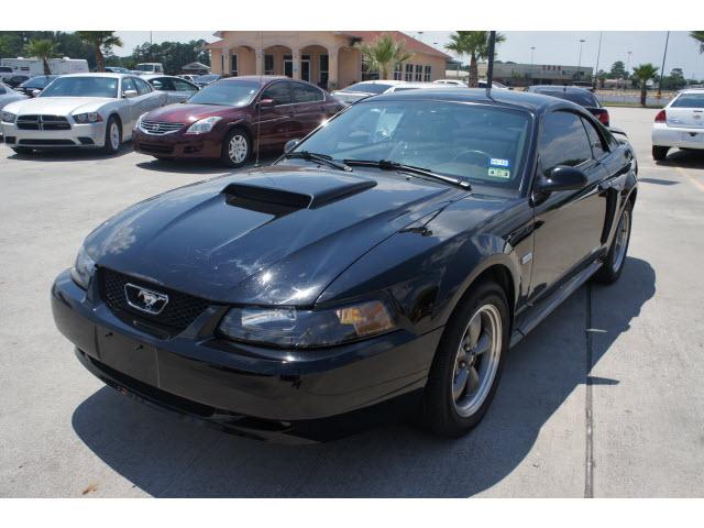 Photo of 2003 Ford Mustang