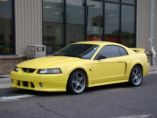 Photo of 2001 Ford Mustang