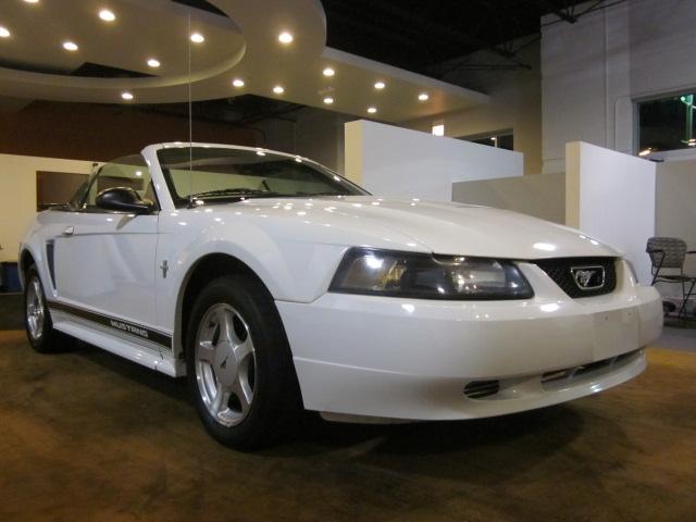 Photo of 2003 Ford Mustang