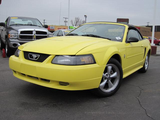 Photo of 2003 Ford Mustang
