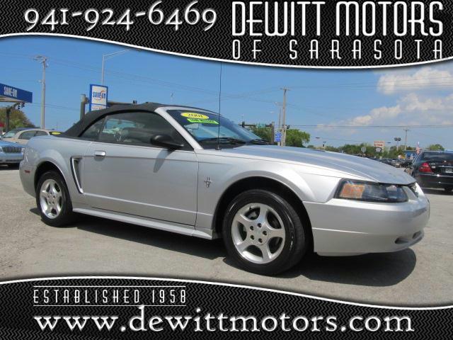Photo of 2001 Ford Mustang