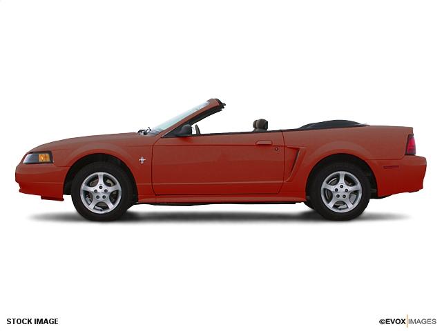 Photo of 2001 Ford Mustang