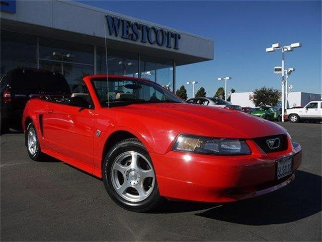 Photo of 2004 Ford Mustang