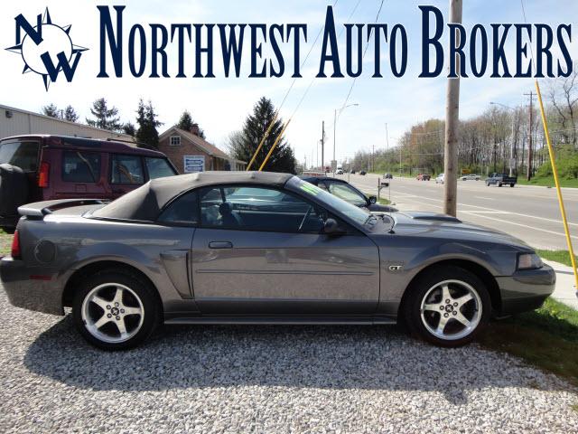 Photo of 2003 Ford Mustang