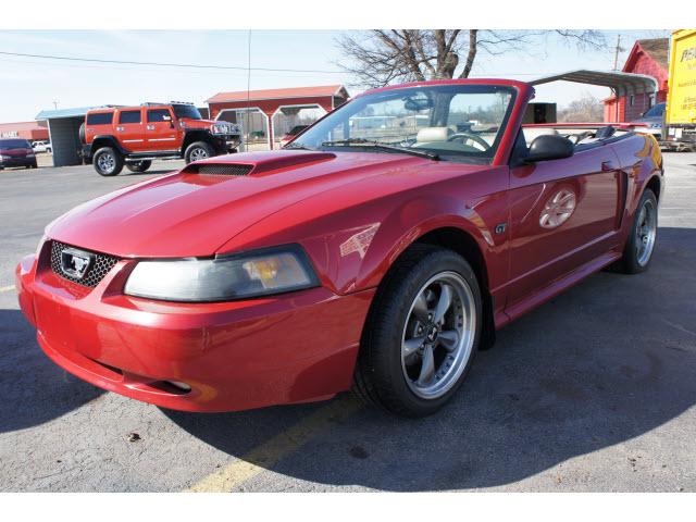 Photo of 2001 Ford Mustang
