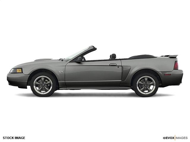 Photo of 2003 Ford Mustang