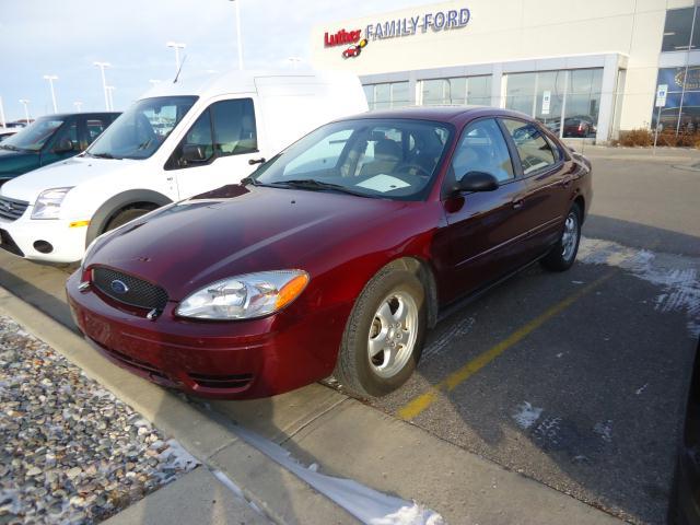 Photo of 2005 Ford Taurus