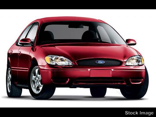 Photo of 2005 Ford Taurus