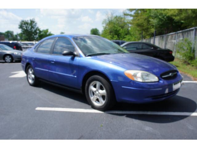 Photo of 2003 Ford Taurus