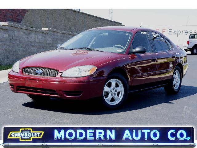 Photo of 2006 Ford Taurus