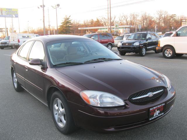 Photo of 2001 Ford Taurus
