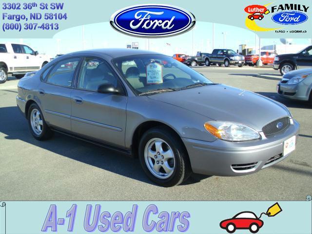 Photo of 2007 Ford Taurus