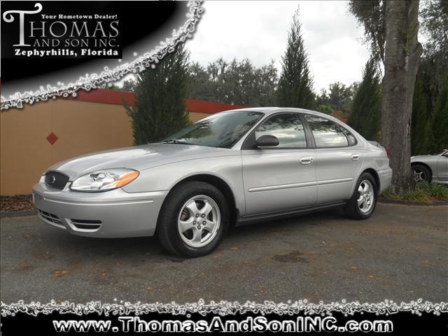 Photo of 2007 Ford Taurus