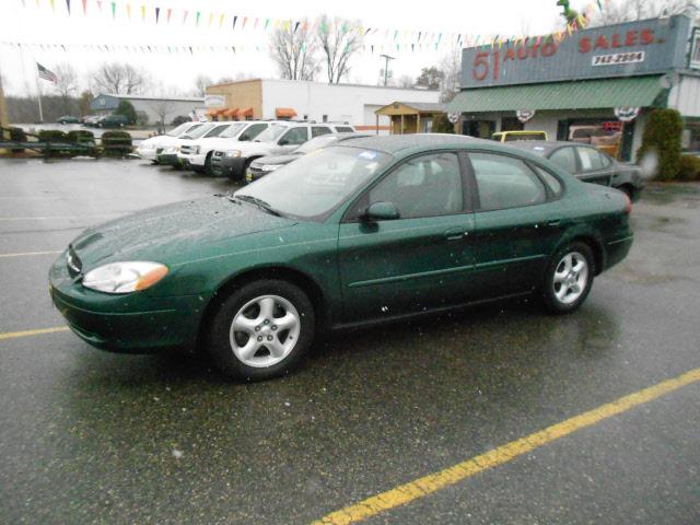 Photo of 2000 Ford Taurus