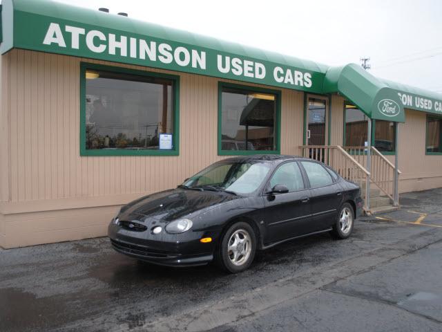 Photo of 1999 Ford Taurus
