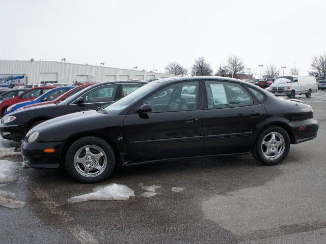 Photo of 1998 Ford Taurus