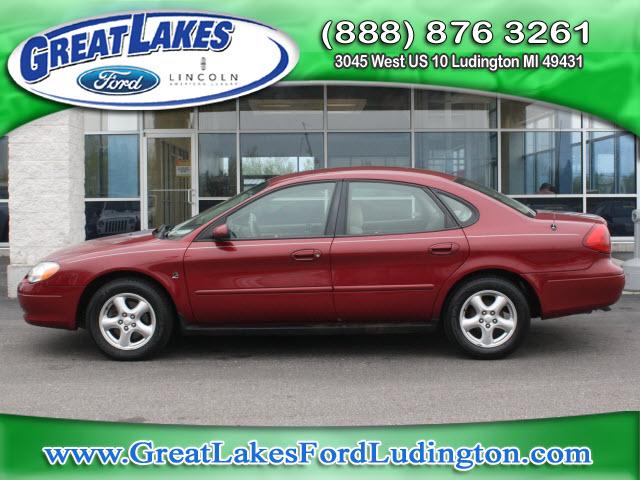 Photo of 2002 Ford Taurus