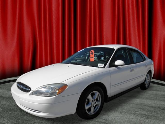Photo of 2003 Ford Taurus