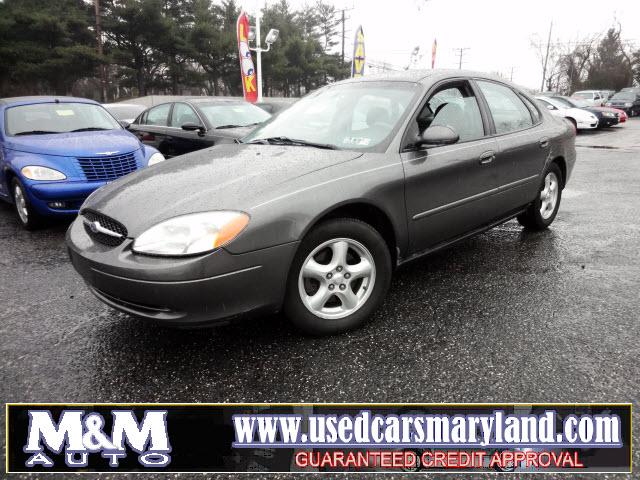 Photo of 2002 Ford Taurus