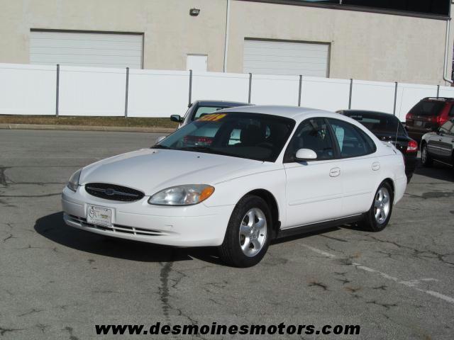 Photo of 2001 Ford Taurus