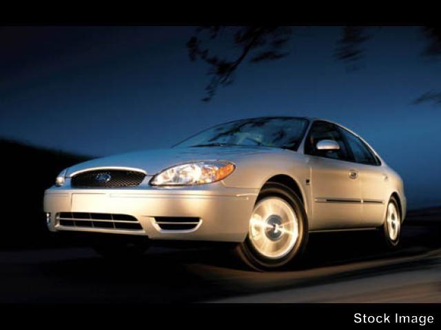 Photo of 2006 Ford Taurus