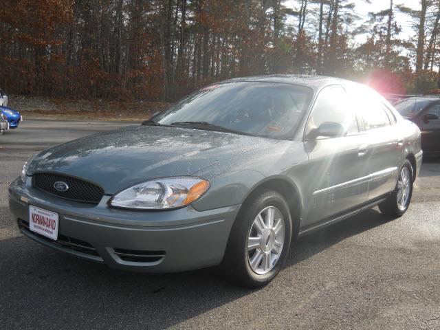Photo of 2006 Ford Taurus