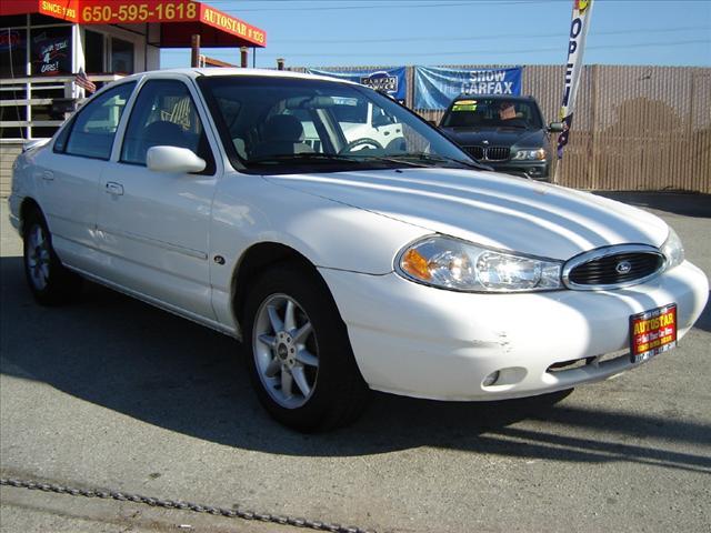 Photo of 2000 Ford Contour