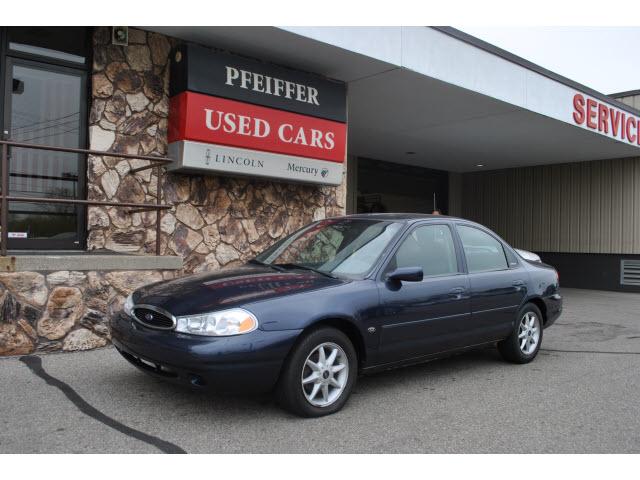 Photo of 1998 Ford Contour