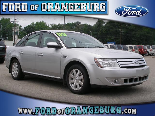 Photo of 2009 Ford Taurus